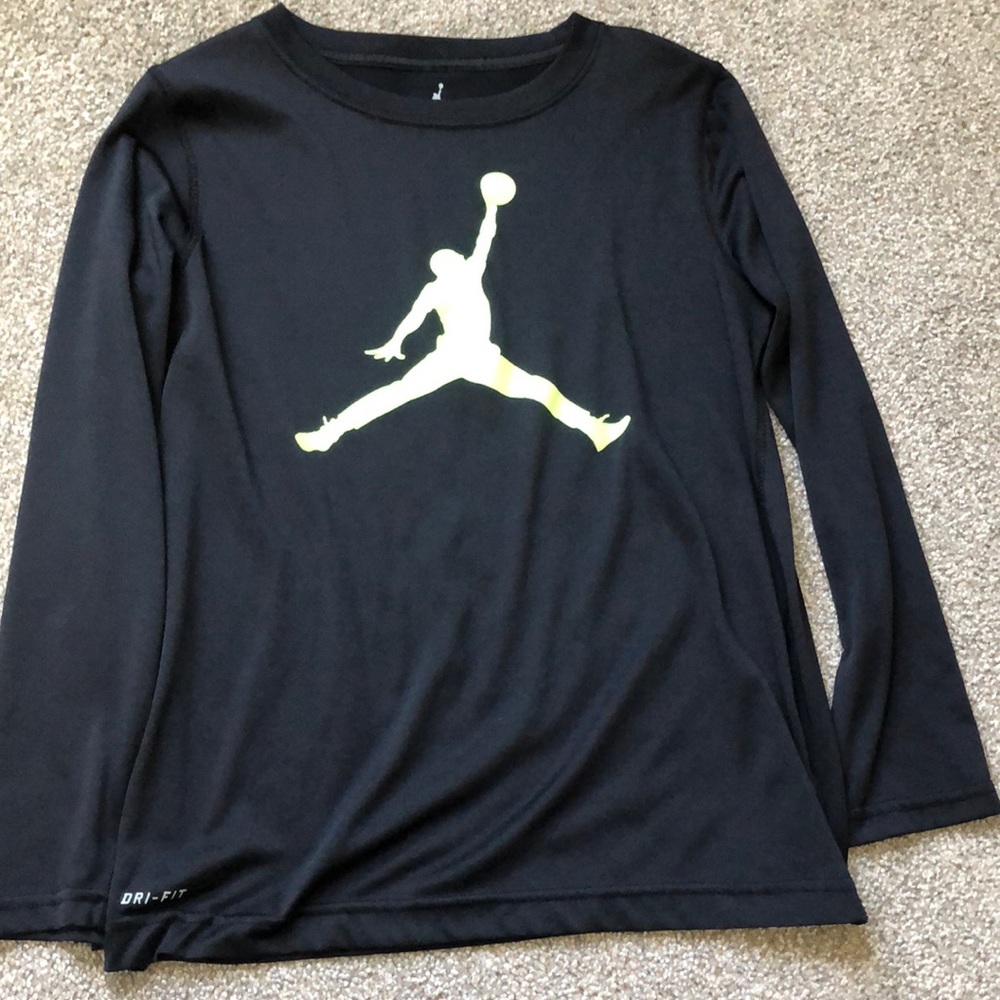 Boys long sleeve dri-fit